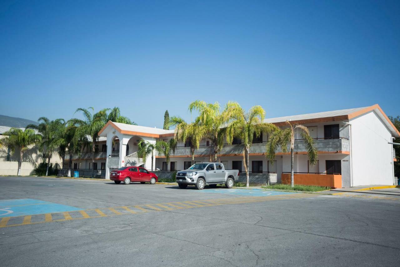 Capital O 88 Inn San Nicolás de los Garzas المظهر الخارجي الصورة